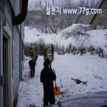 끊을것을 끊을줄 아는 인내력이 있는 사람들이 모여 회사를 운영하고 있습니다.