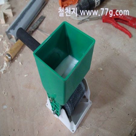 검색엔진 개선후 작품겔러리 속도 개선 작업중입니다.
