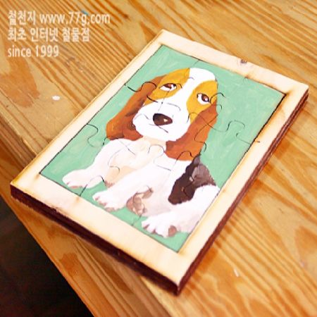 직접 제작하고 그림도 직접 그려서 만드는 D I Y 퍼즐 만들기 입니다.