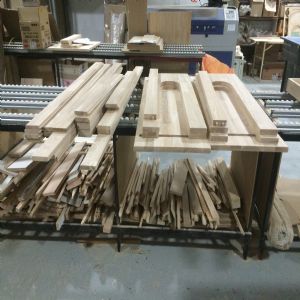 싱크대 ( 하부장1400 mm * 700 mm * 600 mm)(앨더오리나무(요트공법))(내부장 오크색)