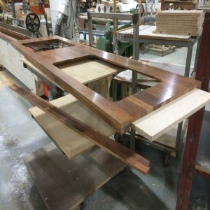 가구문짝,245*670*2장,외(칠레파인(뉴질랜드소나무) Solid 18mm),내(칠레파인(뉴질랜드소나무) Solid 18mm),경첩가공(세로)