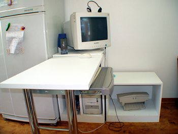 책상에서 식탁으로 변신하는 무빙테이블 2 (동영상)