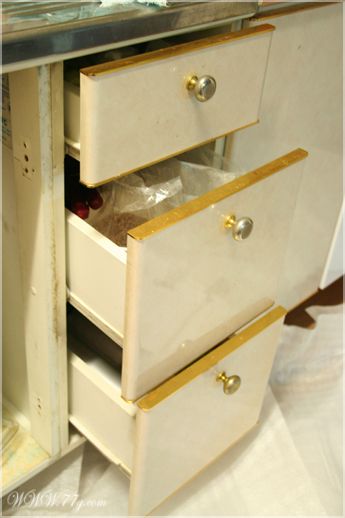 싱크대 서랍의 변화! LT망으로 세워서 수납하기~