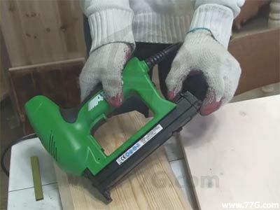 전기타카 사용법(동영상)