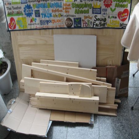 유로책상  만들었어요