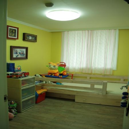 1학년이 된 딸아이를 위해 책상 및 침대리폼