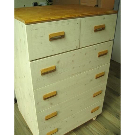 서랍장 만들었어요.