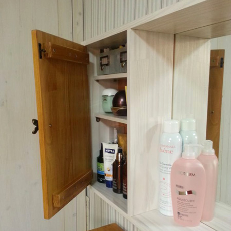 수납장이 있는 거울만들기