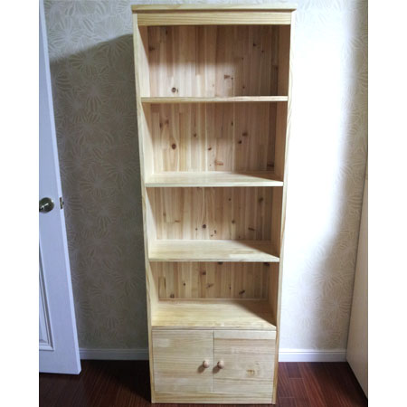 집성목으로 만든 책장