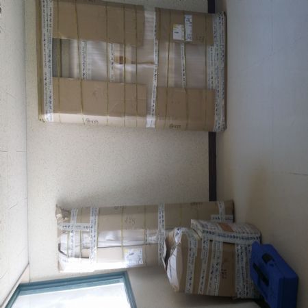 스프러스 집성목으로 만든 수납장