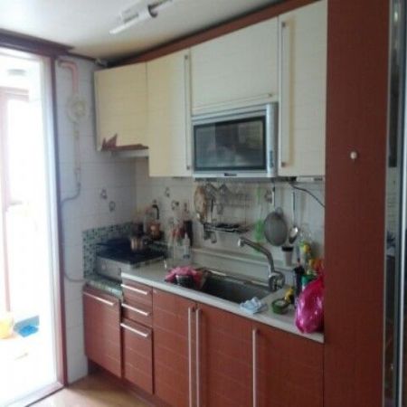 오리나무로 만든 우드선반싱크대