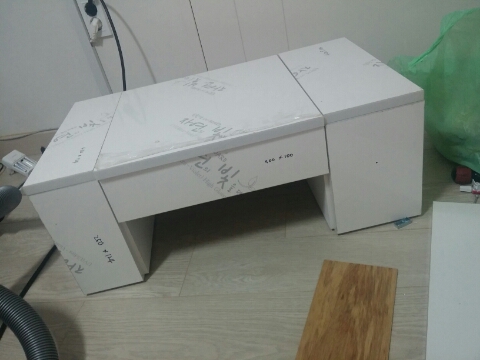 코팅 합판으로 만든 덮개형 화장대