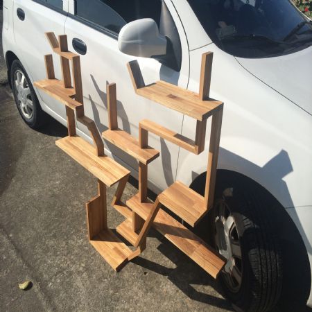 애쉬 물푸레 나무로 만든 책꽂이