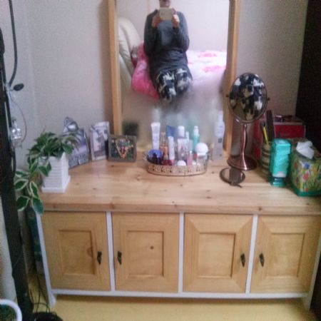 코팅합판으로 만든 화장대