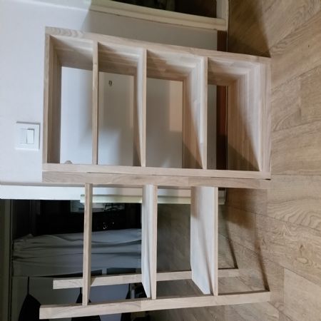 애쉬로 만든 책장 및 선반