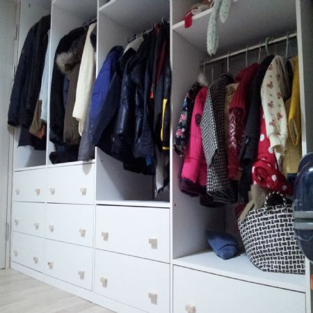 코딩 합판으로 판든 붙박이장