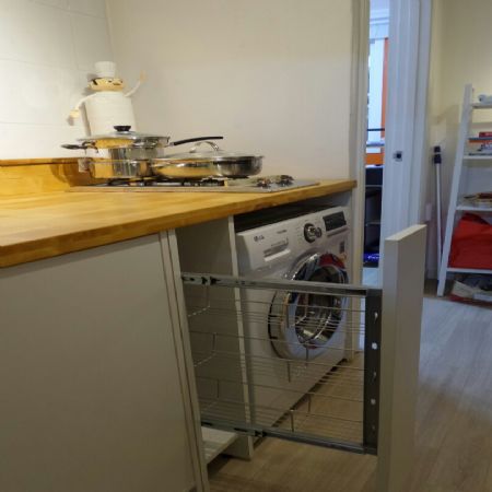 싱크 하부장 좁은 공간 살리기 - LT망 설치 