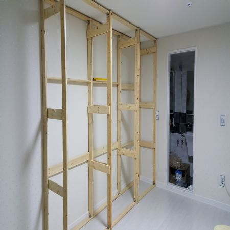 붙박이장 틀 완성