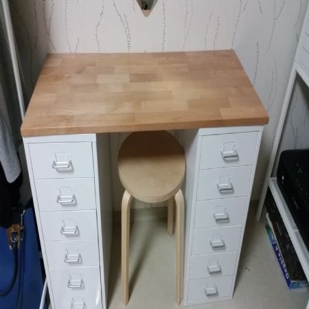 서랍장에 상판 올렸어요