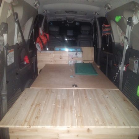 차 수납공간및 침상만들기