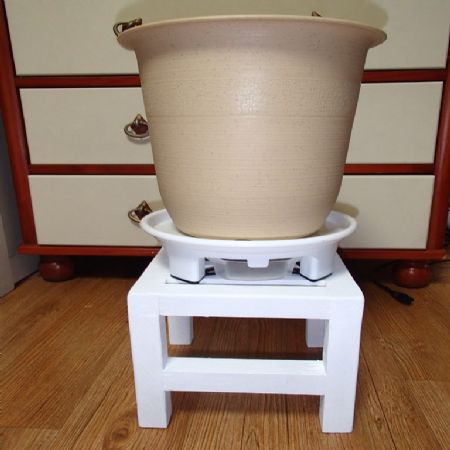 일반 각목으로 만든 화분 받침대