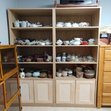 코팅 합판으로 만든 책장, 수납장