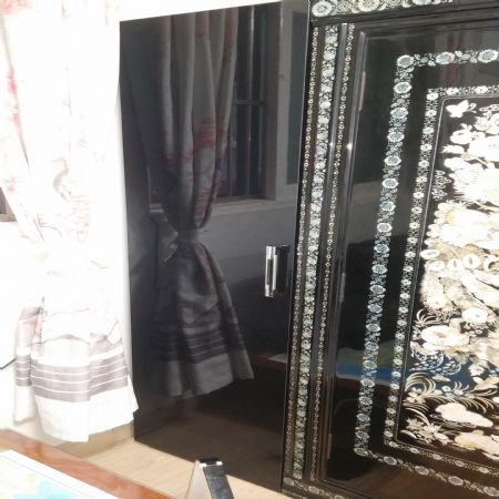 코팅합판으로 만든 옷장