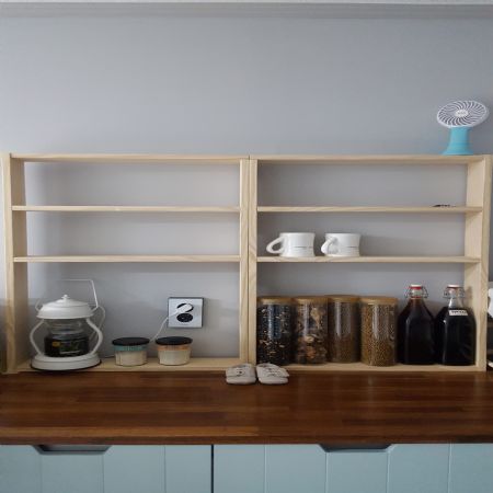 소나무로 만든 건강 짜임 수납장