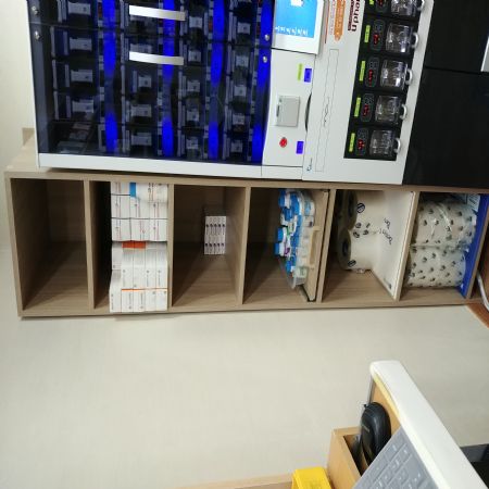 수납장 다이했습니다