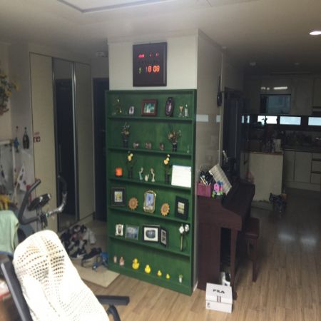 현관옆 수납 창고