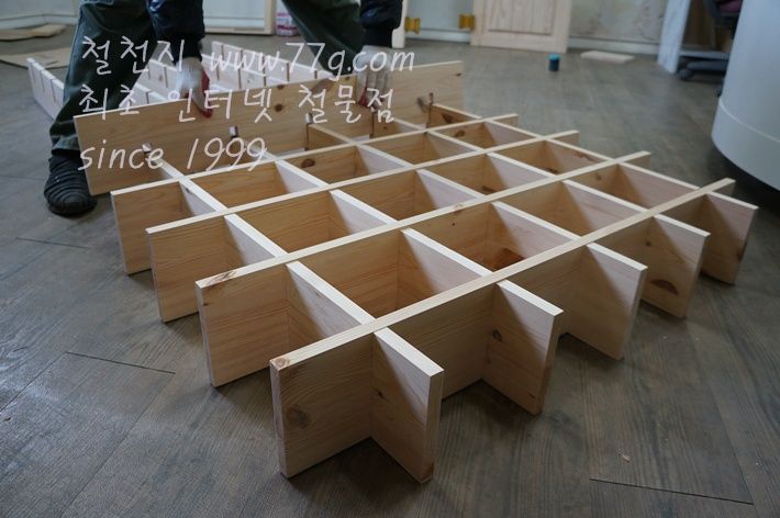 촘촘 계단 40칸 선반 미니어쳐 수집용