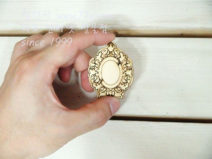 버닝아트 장식물 벽거울2 W40mmXH48mm