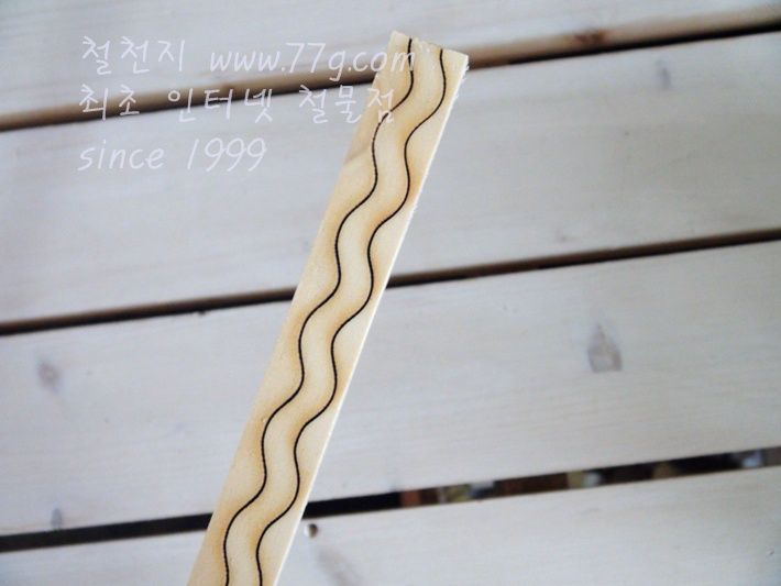 나무 몰딩 강물 미송합판 800x18x5mm