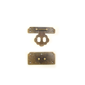 CB163_00.jpg