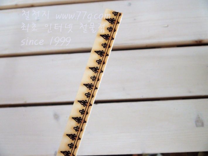 나무 몰딩 고딕 미송합판 800x18x5mm