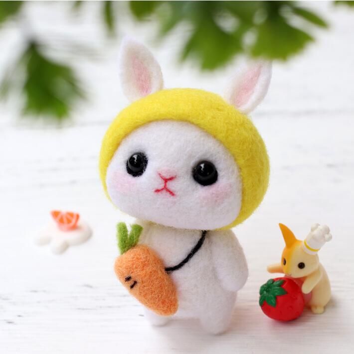 노랑모자 토끼 C02 1