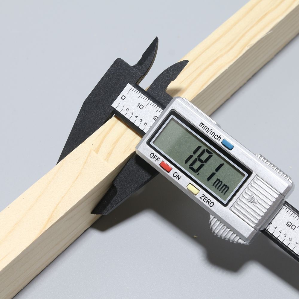 플라스틱 디지털 캘리퍼스 (노기스) 3